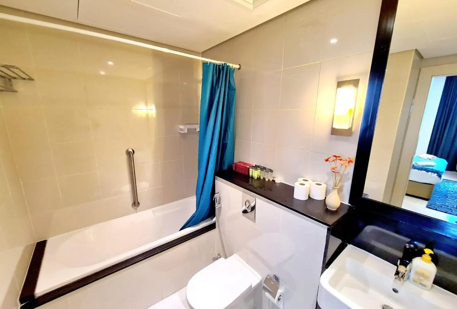 Sunrise Homes - Large Spacious Studio In Business Bay Dubai